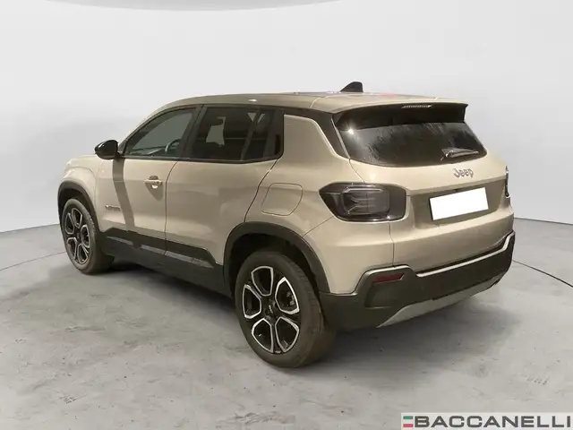 Jeep Avenger view 2
