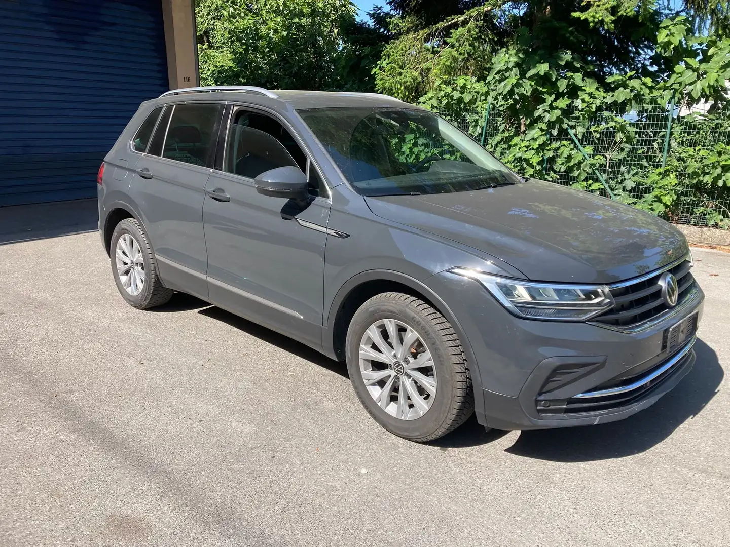 Volkswagen Tiguan 2.0 tdi Life 150cv dsg Grigio - 2