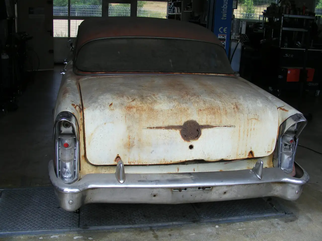 Buick Special 4-Door Hardtop 5.3 V8 Restauration/Teileträger, foto 6