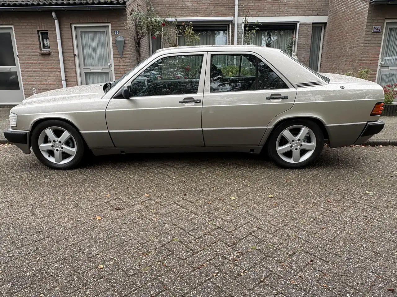 Mercedes-Benz 190 2.0 Automaat / Schuifdak, foto 10