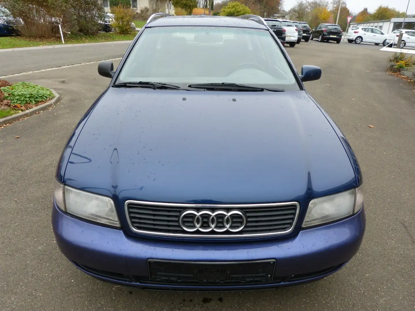 Audi A4 Avant 1.9 TDI[KLIMAAUTOMATIK/AHK] Bleu - 2