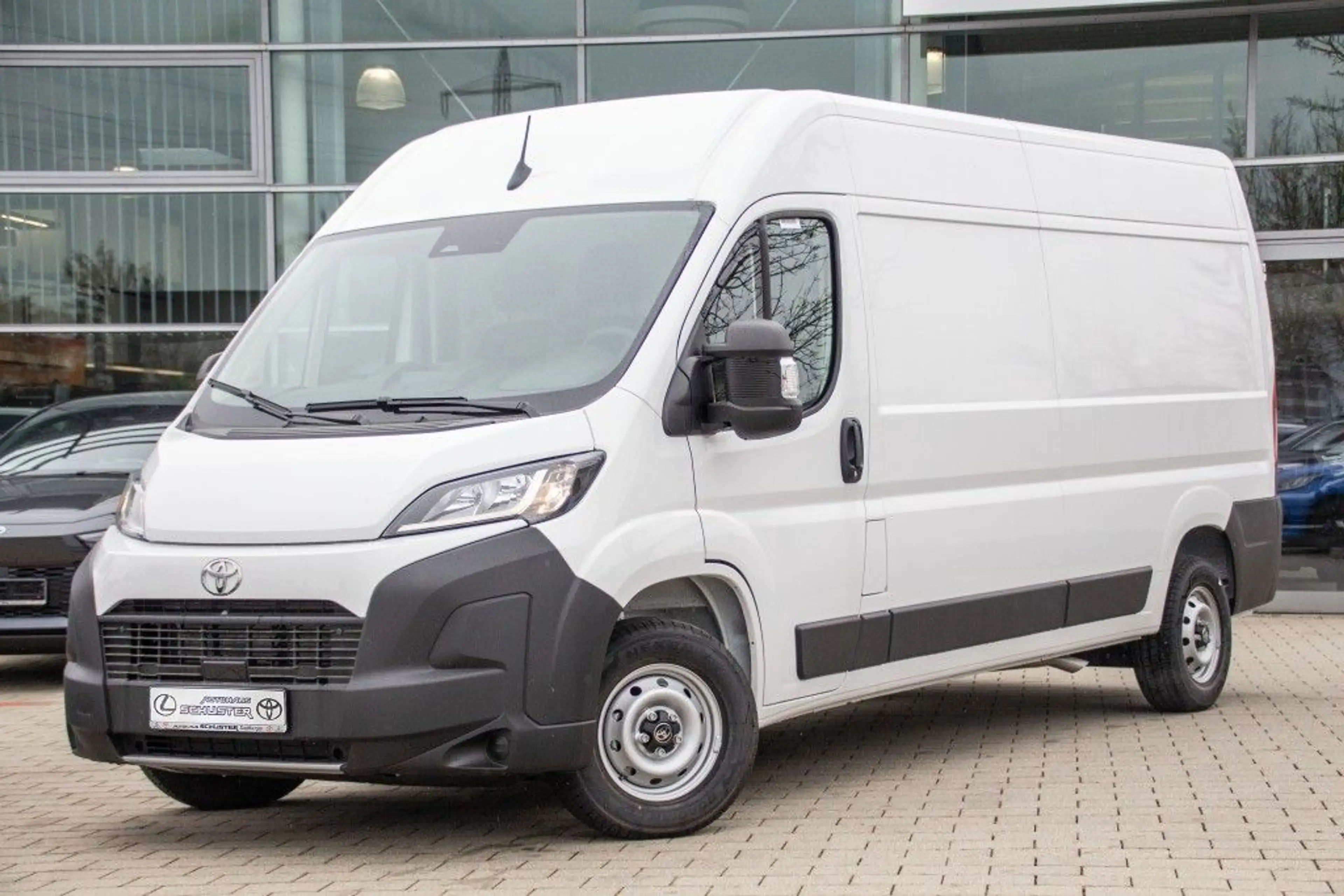 Toyota Proace Max 2.2-l-D 35 L3H2 Work — photo 3