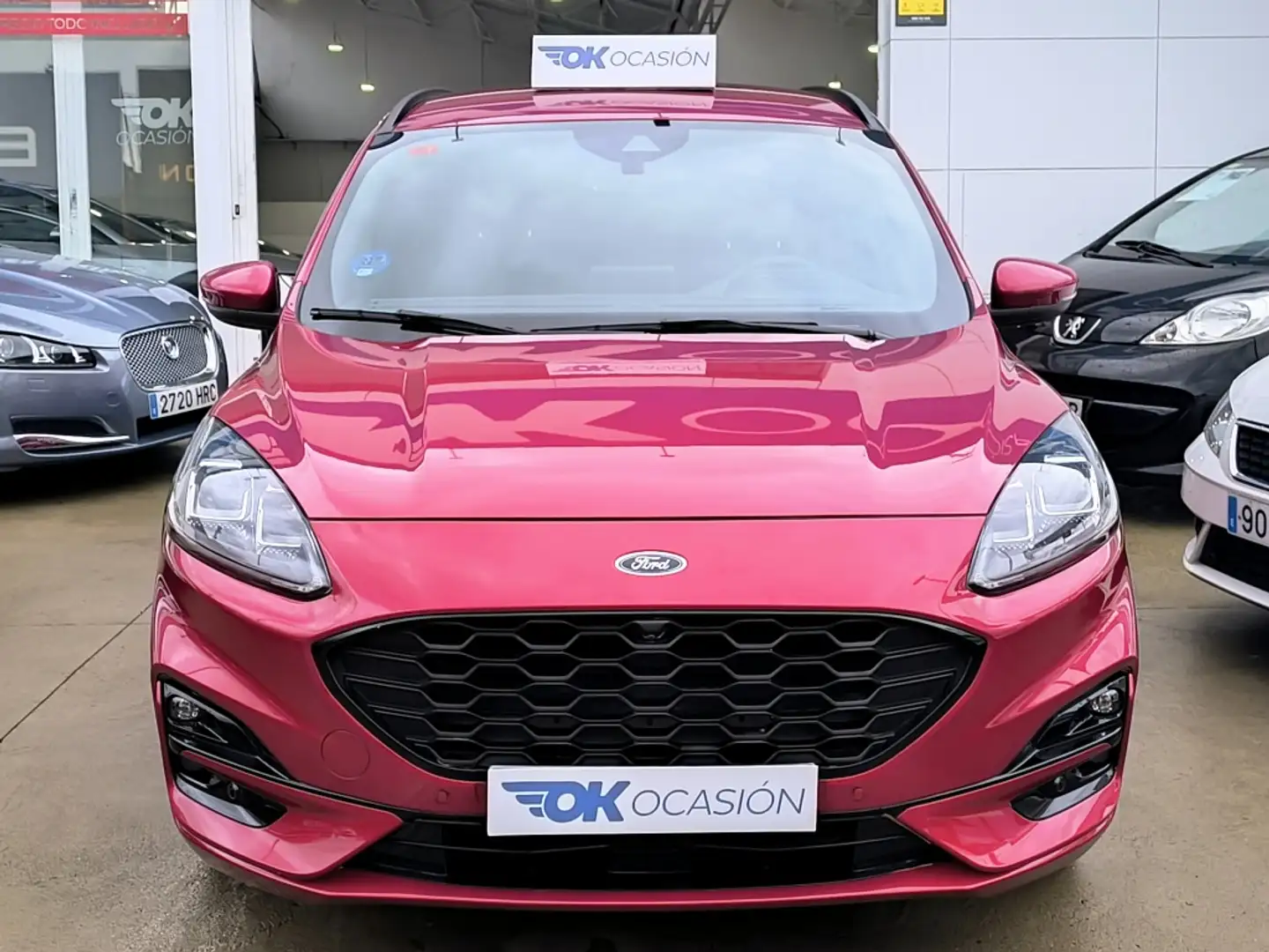 Ford Kuga 2.5 Duratec PHEV ST-Line X 4x2 Rojo - 2