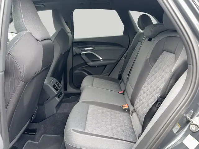 Audi Q5 SUV TDI quattro 150 kW Ansicht 18