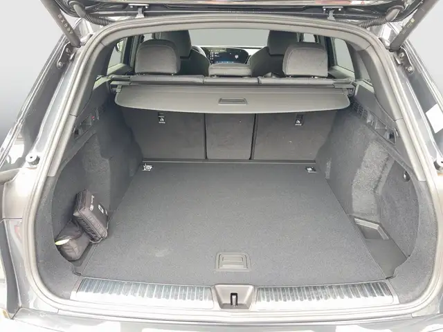 Audi Q5 SUV TDI quattro 150 kW Ansicht 20