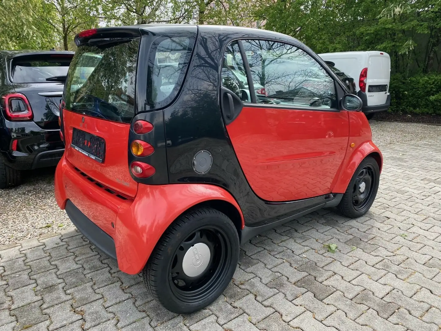 smart forTwo pure Coupe Klima+Automatik! Rosso - 2