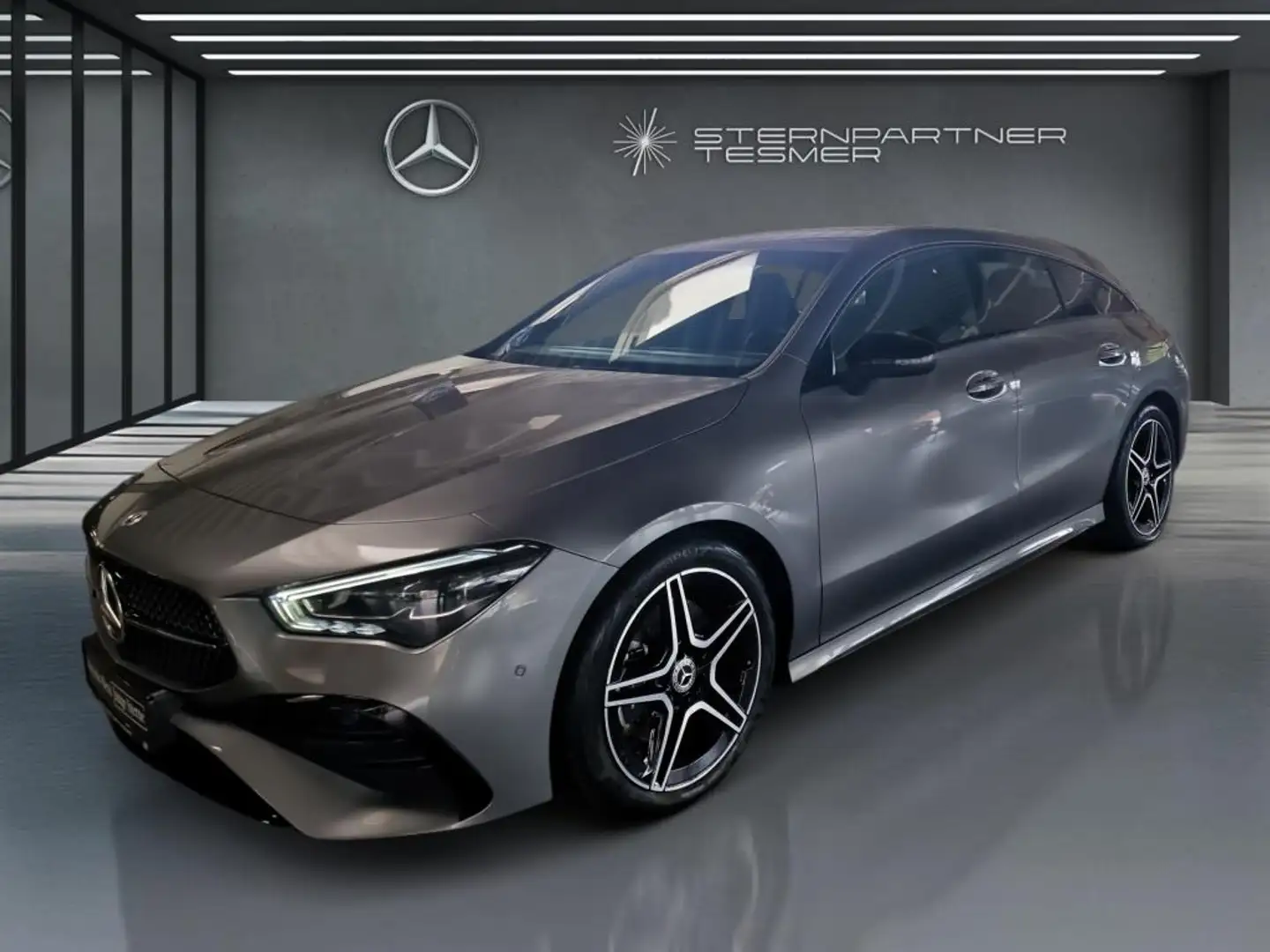 Mercedes-Benz CLA 200 SB AMG+BEAM+TOTW+DIST+AMBIENTE+NIGHT+AHK Gris - 2