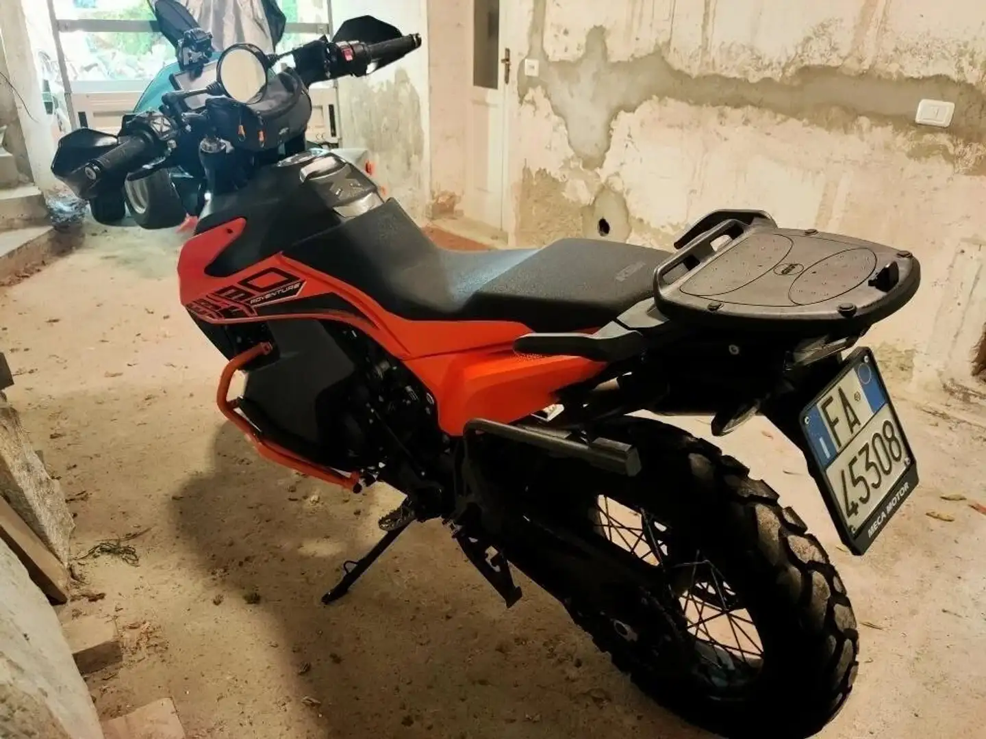 KTM 890 Adventure Oranžová - 2