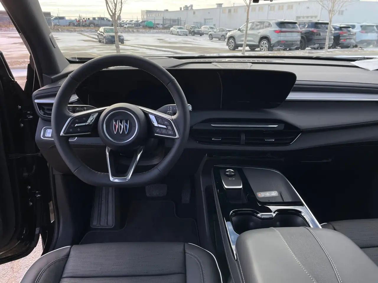 Buick Enclave снимка Buick Enclave