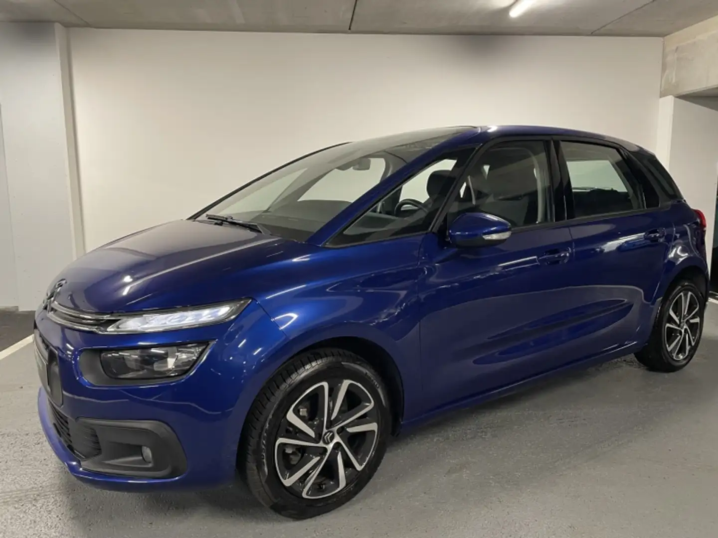 Citroen C4 SpaceTourer PureTech 130ch S\u0026S Feel EAT8 E6.d-TEMP Gris - 1