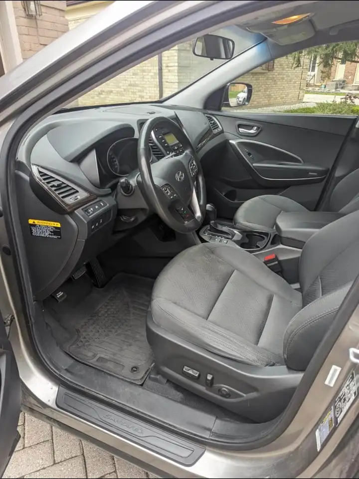 Hyundai SANTA FE снимка Hyundai SANTA FE