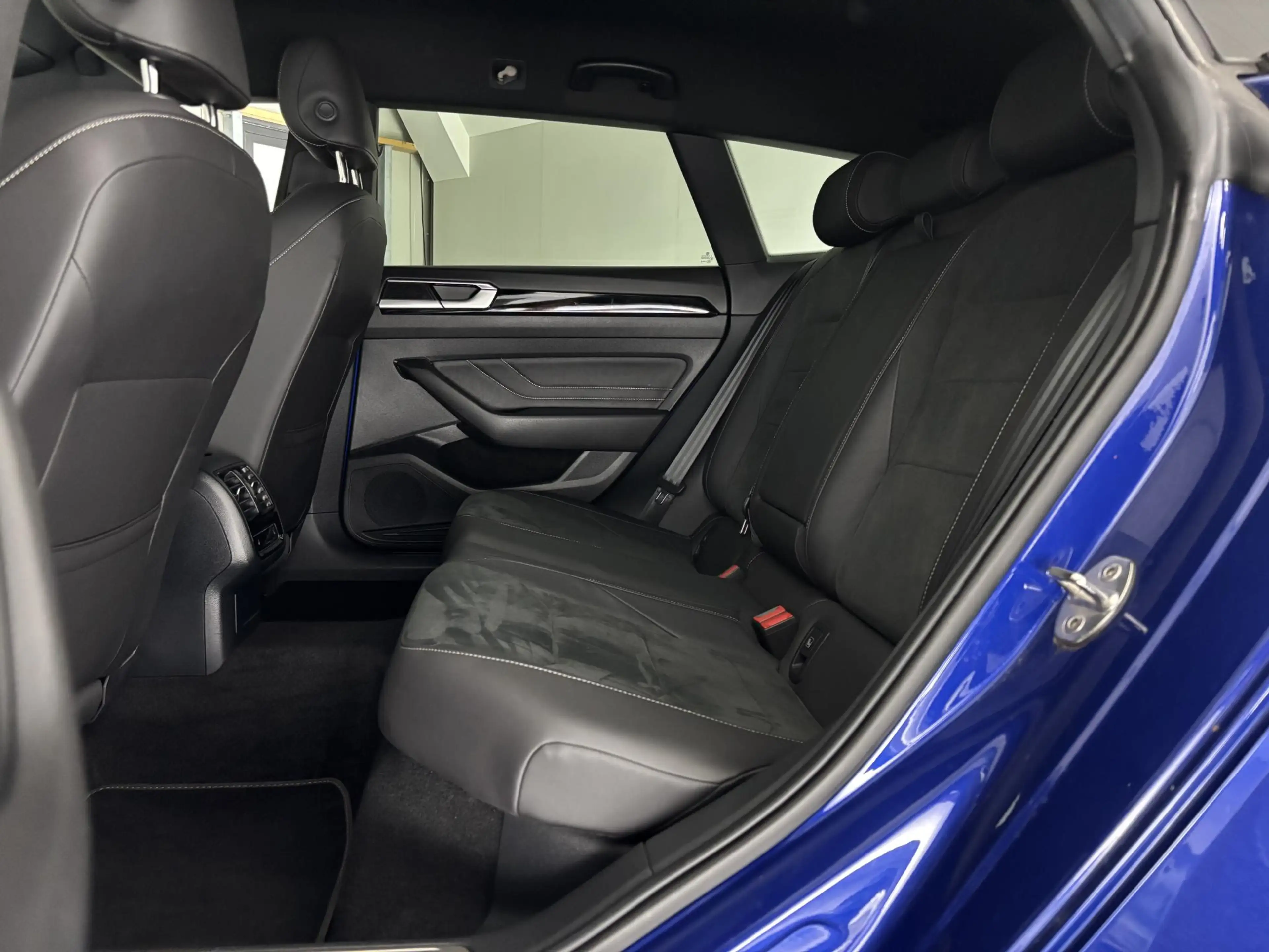 Volkswagen Arteon Shooting Brake 1.4 TSI eHybrid R-Line Business+ | — photo 5