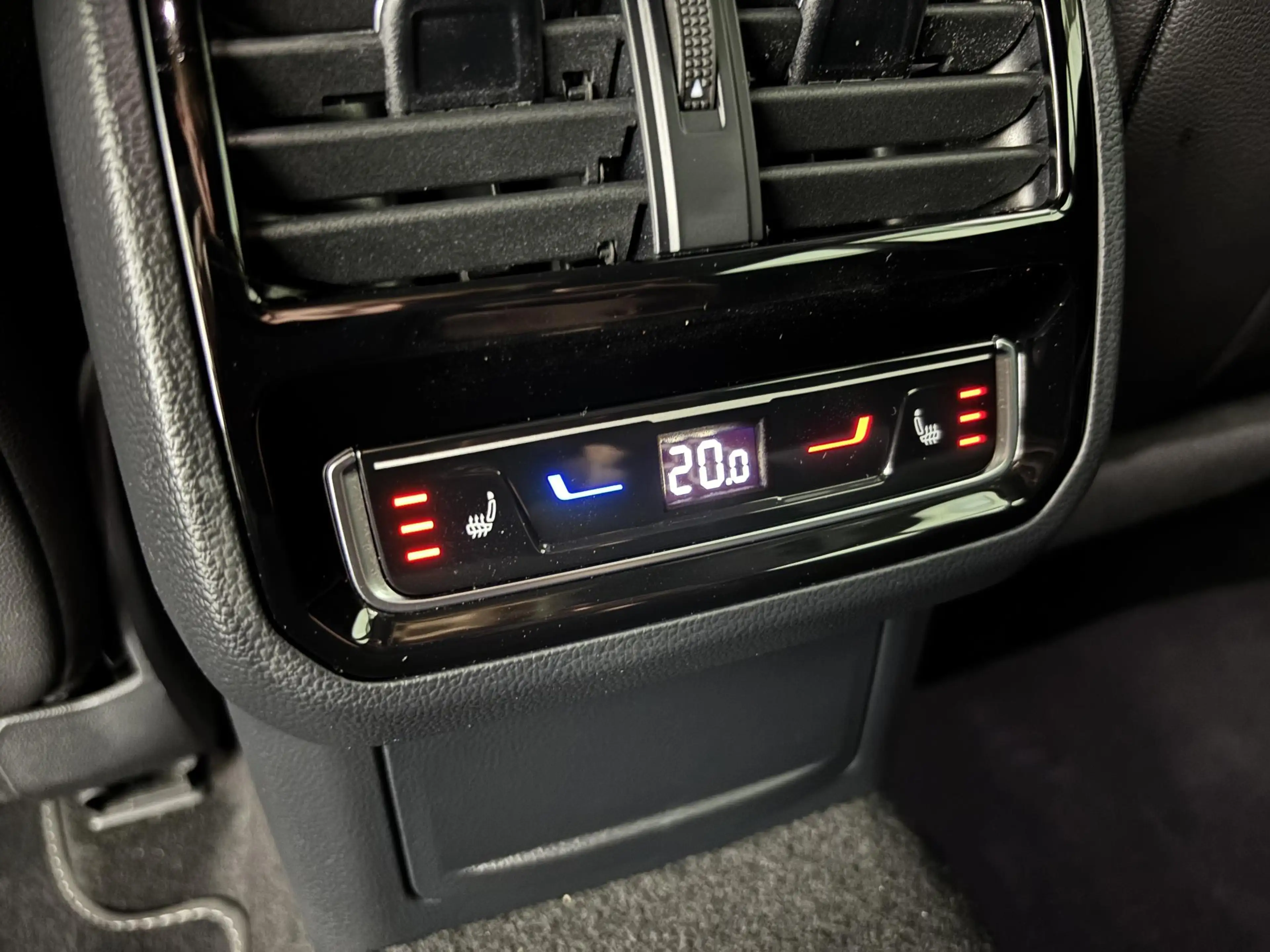 Volkswagen Arteon Shooting Brake 1.4 TSI eHybrid R-Line Business+ | — photo 24