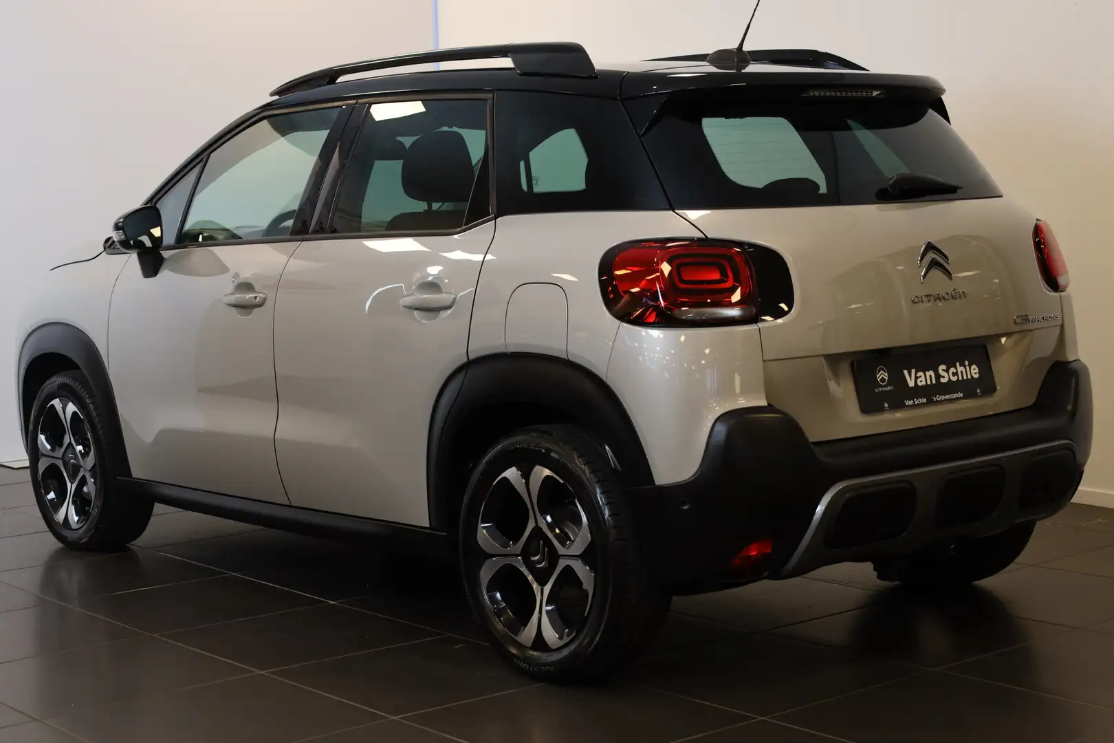 Citroen C3 Aircross PT Shine Carplay | Lichtmetaal | Navi | Camera - 2