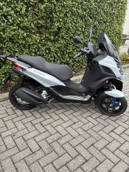 Piaggio MP3 310 - foto 4