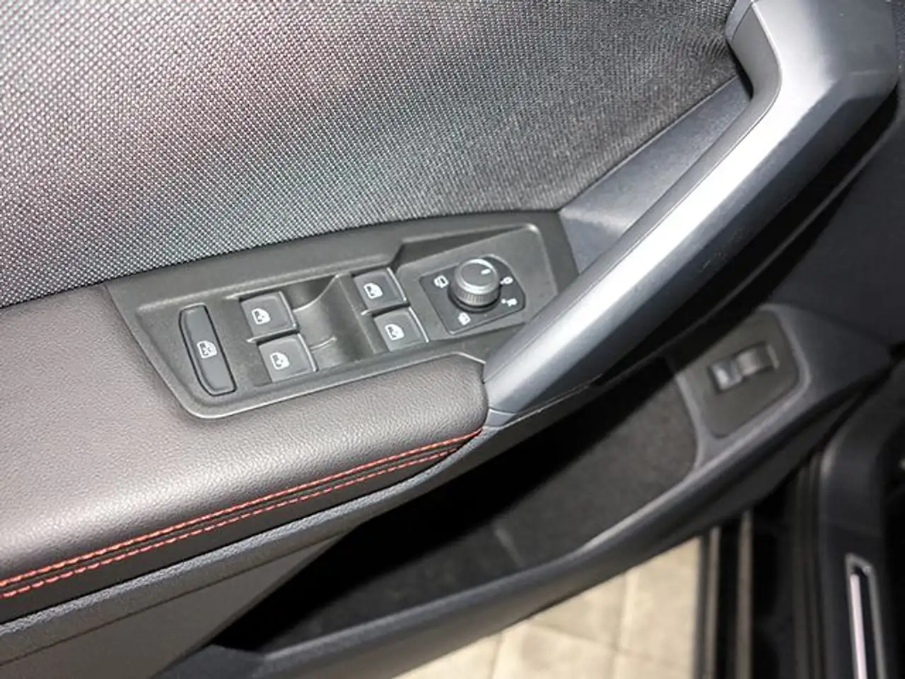 SEAT Tarraco FR 2.0 | Kamera | Navi | AHK | Winterp 5