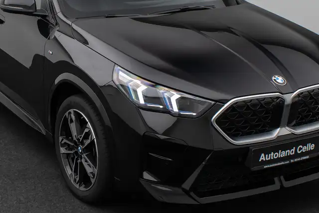 BMW X2 view 18