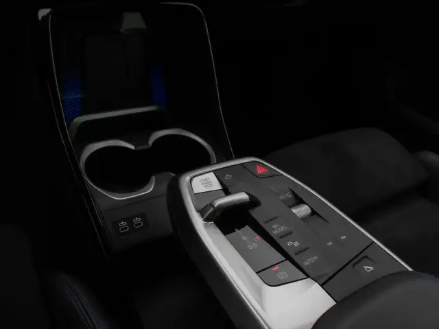 BMW X2 view 22