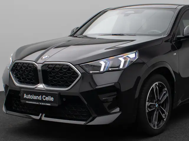 BMW X2 view 17