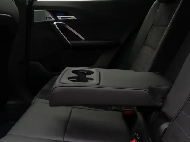 BMW X2 view 27