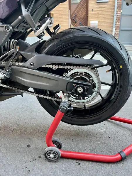 Yamaha YZF-R7 - foto 8