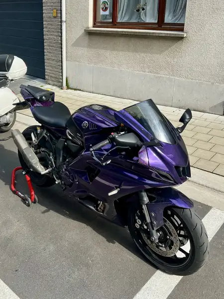 Yamaha YZF-R7 - foto 2