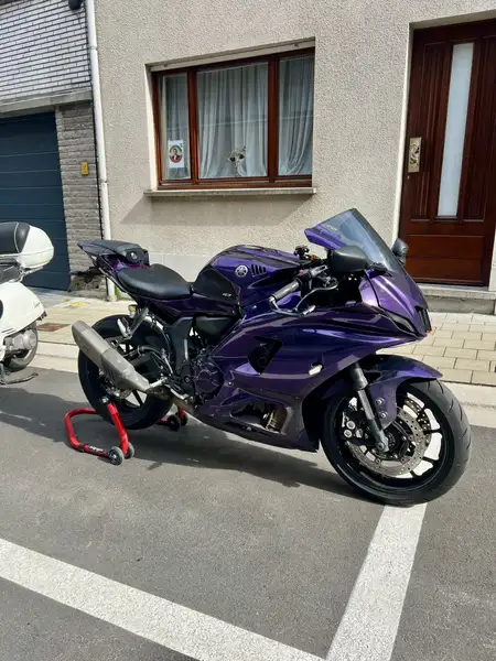 Yamaha YZF-R7 - foto 3