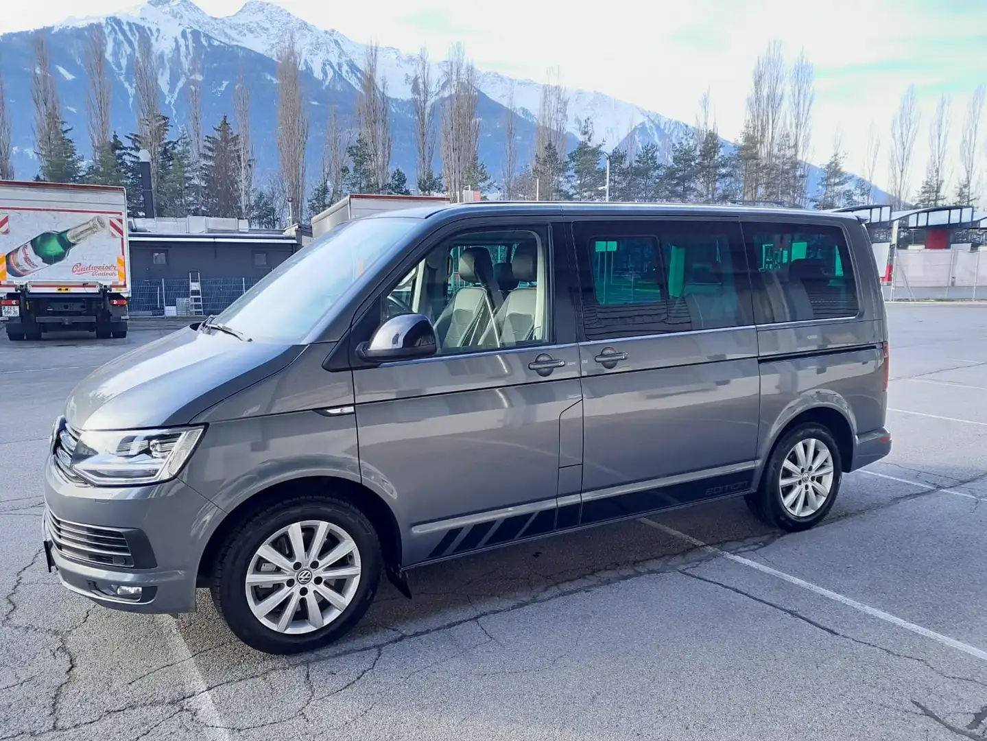 Volkswagen T6 Multivan Edition 2,0 TDI 4Motion DSG Szürke - 1