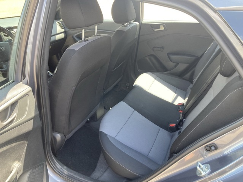 Hyundai i20 YES! Klima ALU SHZ — photo 7