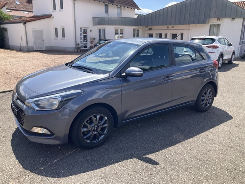 Hyundai i20 YES! Klima ALU SHZ