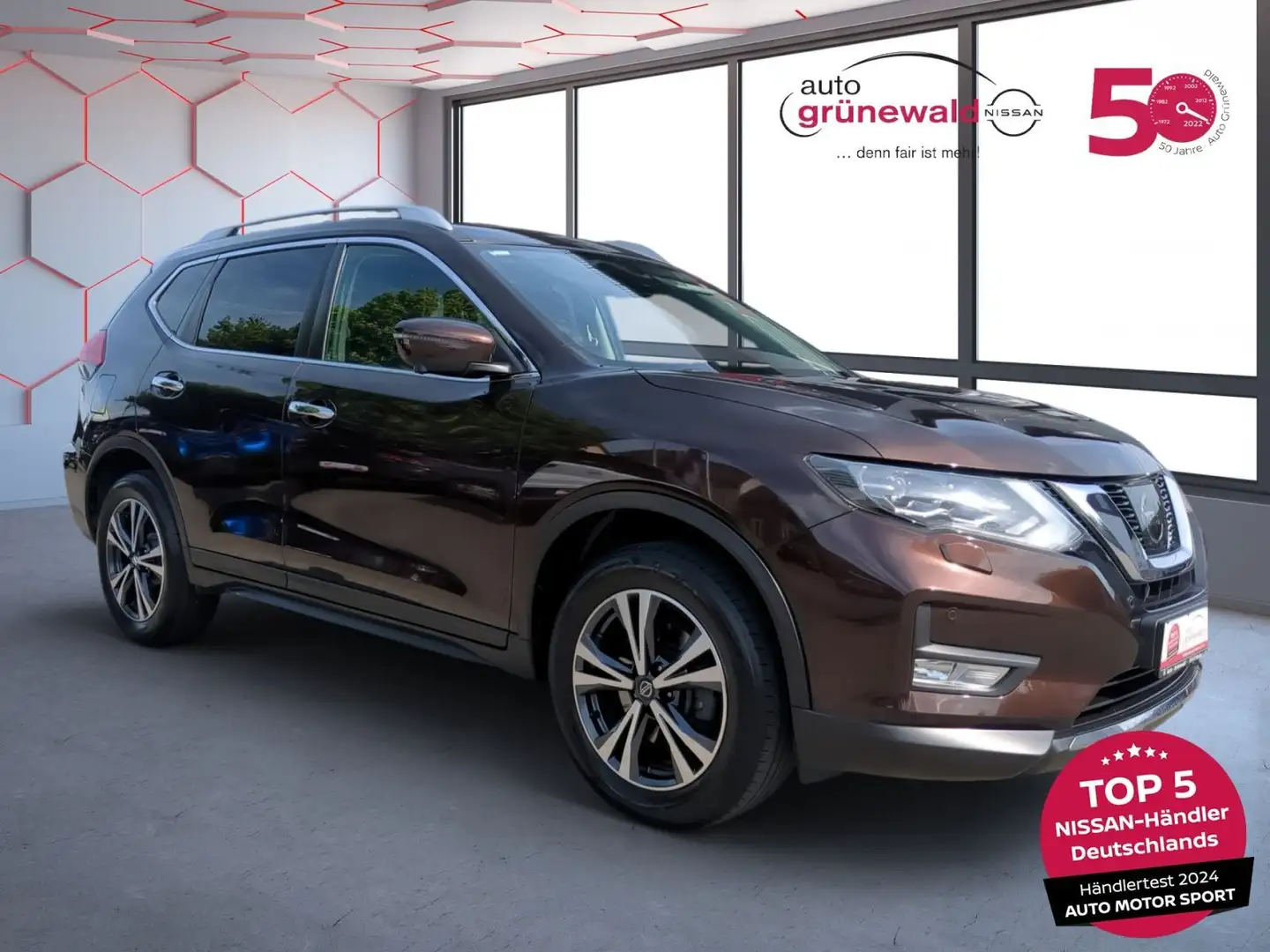 Nissan X-Trail 1.6 DIG-T,N-Connecta ,4x2,LED,360°,AHK Braun - 2