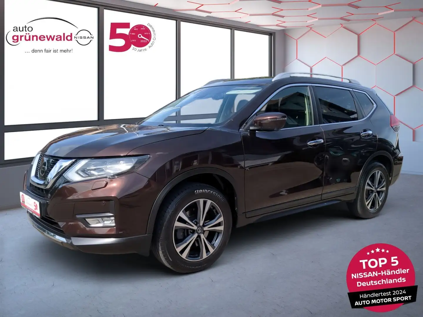 Nissan X-Trail 1.6 DIG-T,N-Connecta ,4x2,LED,360°,AHK Braun - 1
