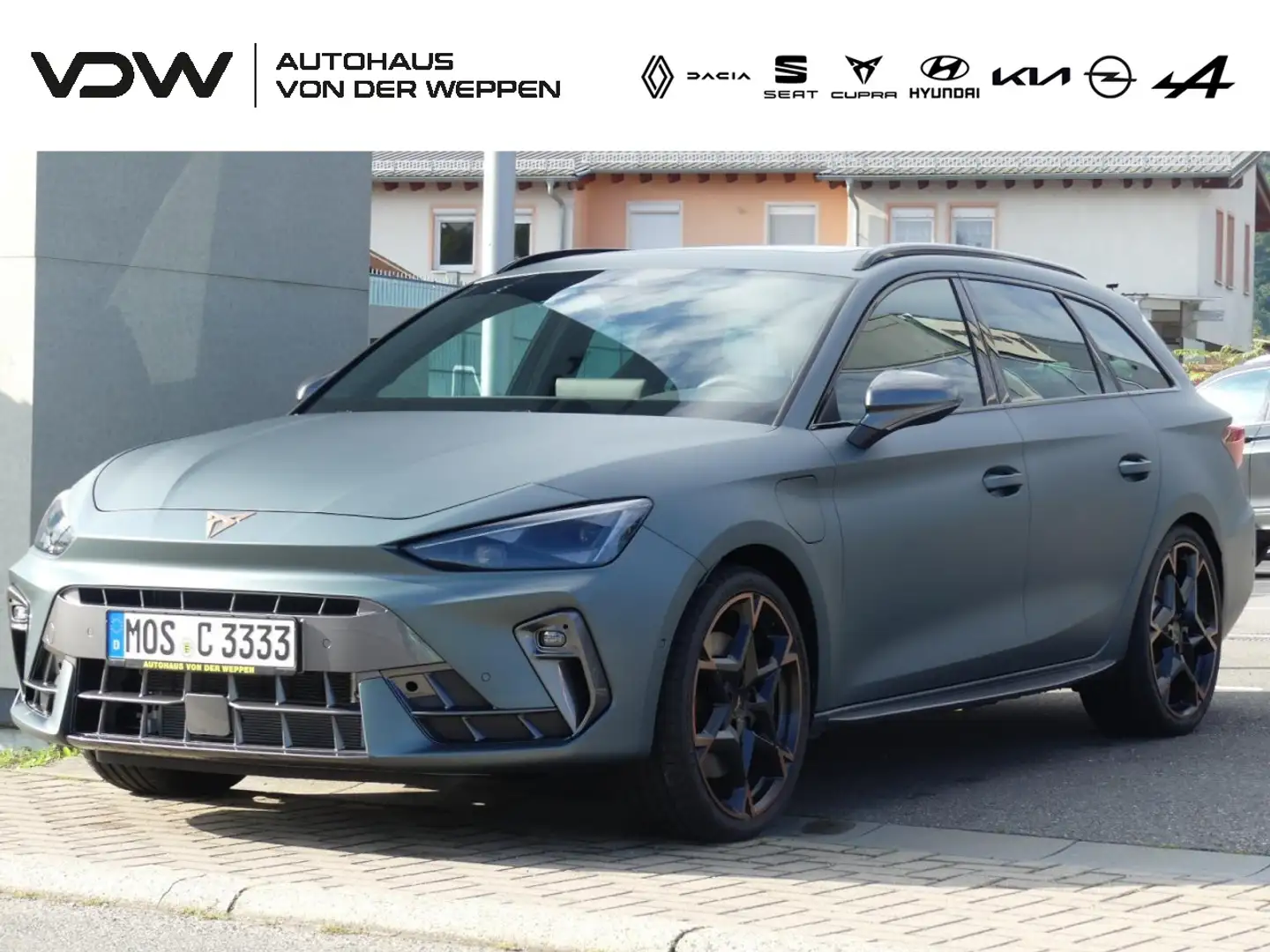 CUPRA Leon Sportstourer 1.5 e-Hybrid 200 kW VZ*Pano* Klima Gris - 1