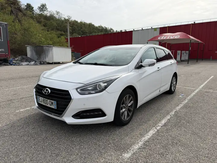 Hyundai i40 1.7 CRDi 141 Blue Drive DCT-7 Business