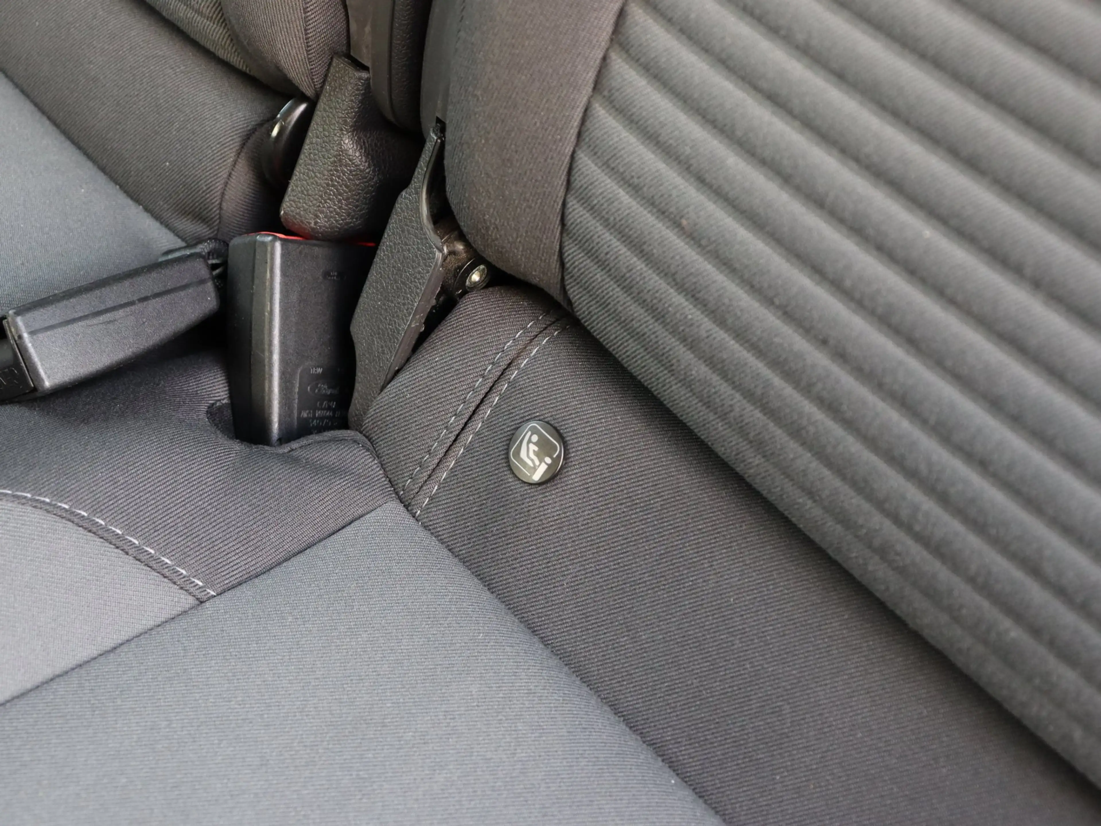 Ford C-Max 1.5 TDCi Titanium navi LM airco org NL — photo 11