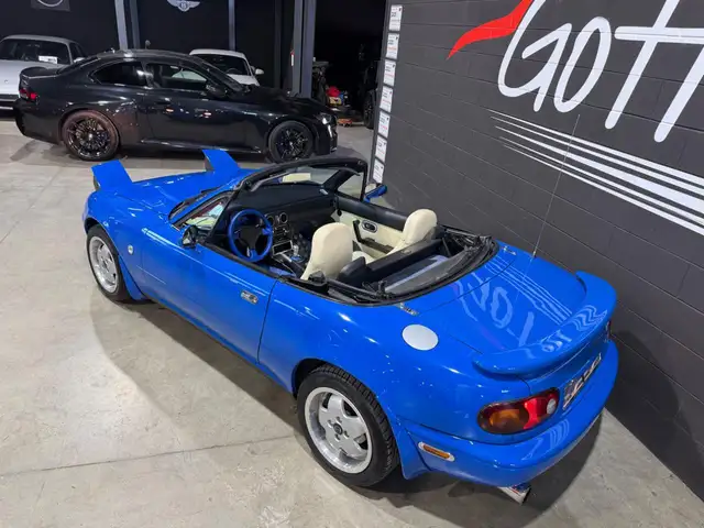 Mazda MX-5 view 7