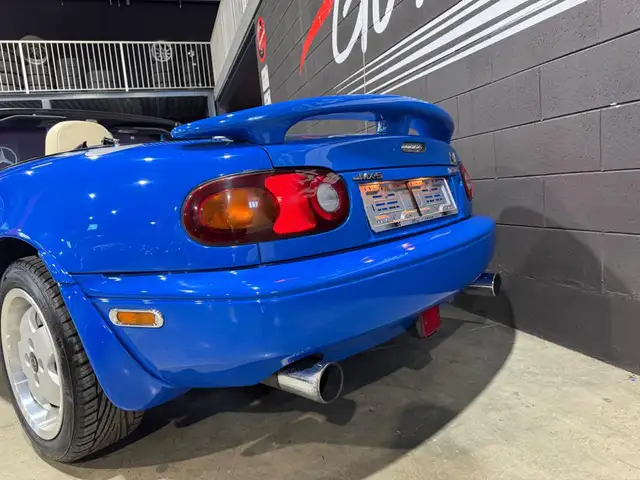 Mazda MX-5 view 8