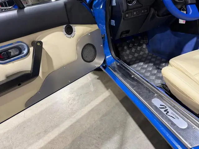 Mazda MX-5 view 13