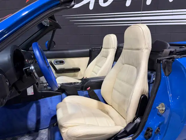 Mazda MX-5 view 11