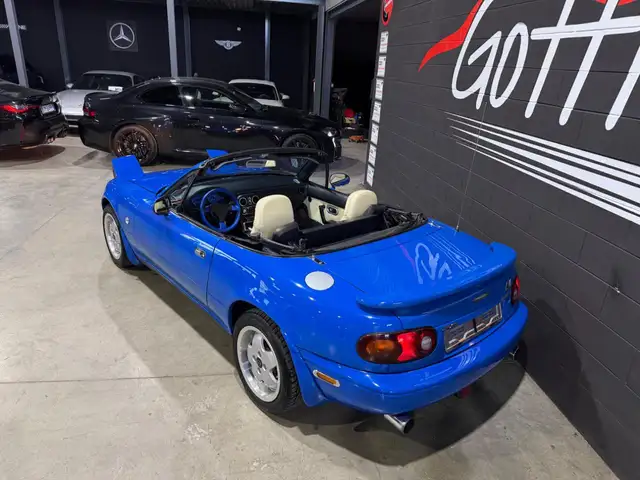Mazda MX-5 view 6