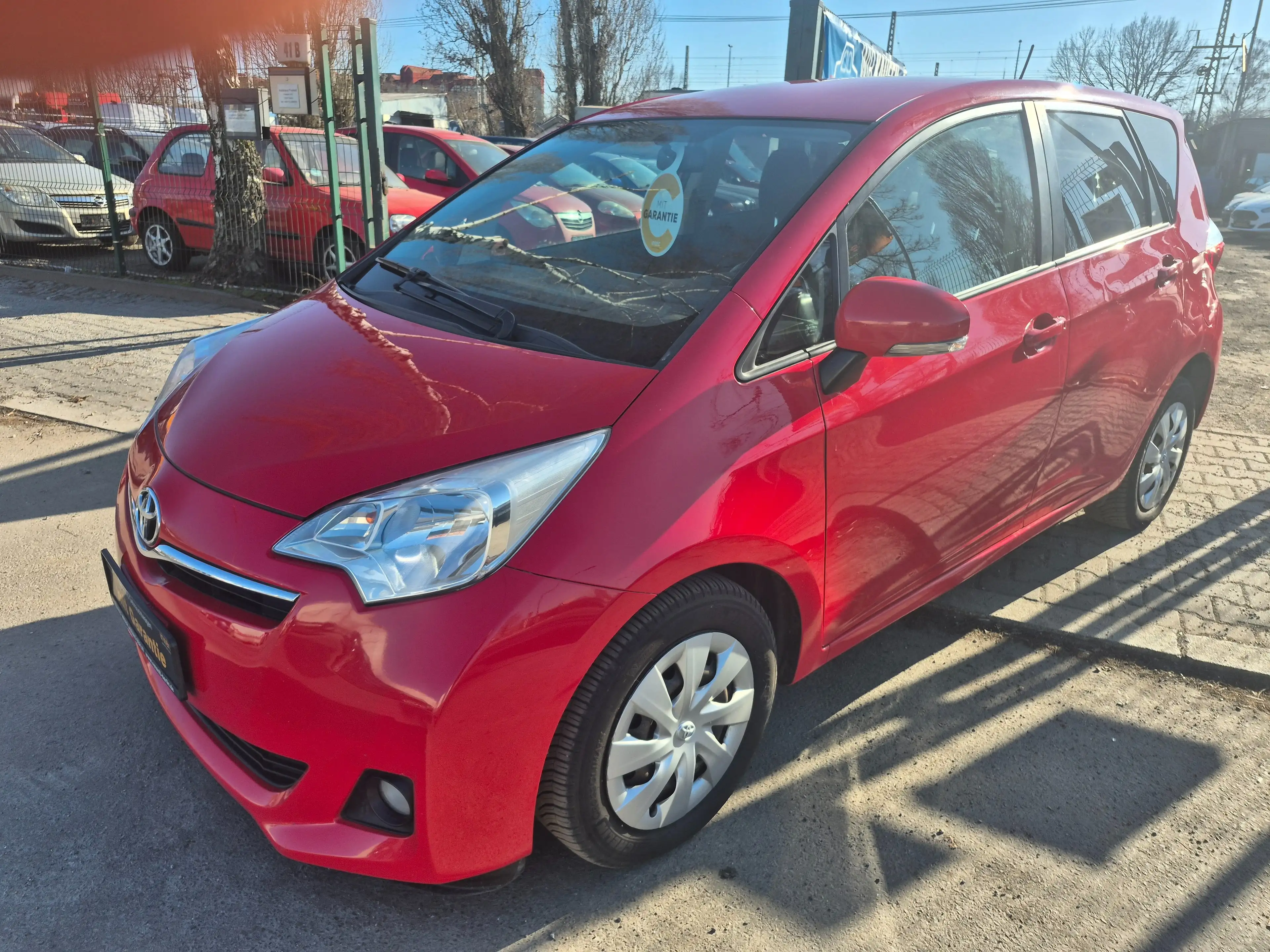 Toyota Verso-S Club Navigation F1 Schal. R. Kamera 12 M. Garantie — photo 3