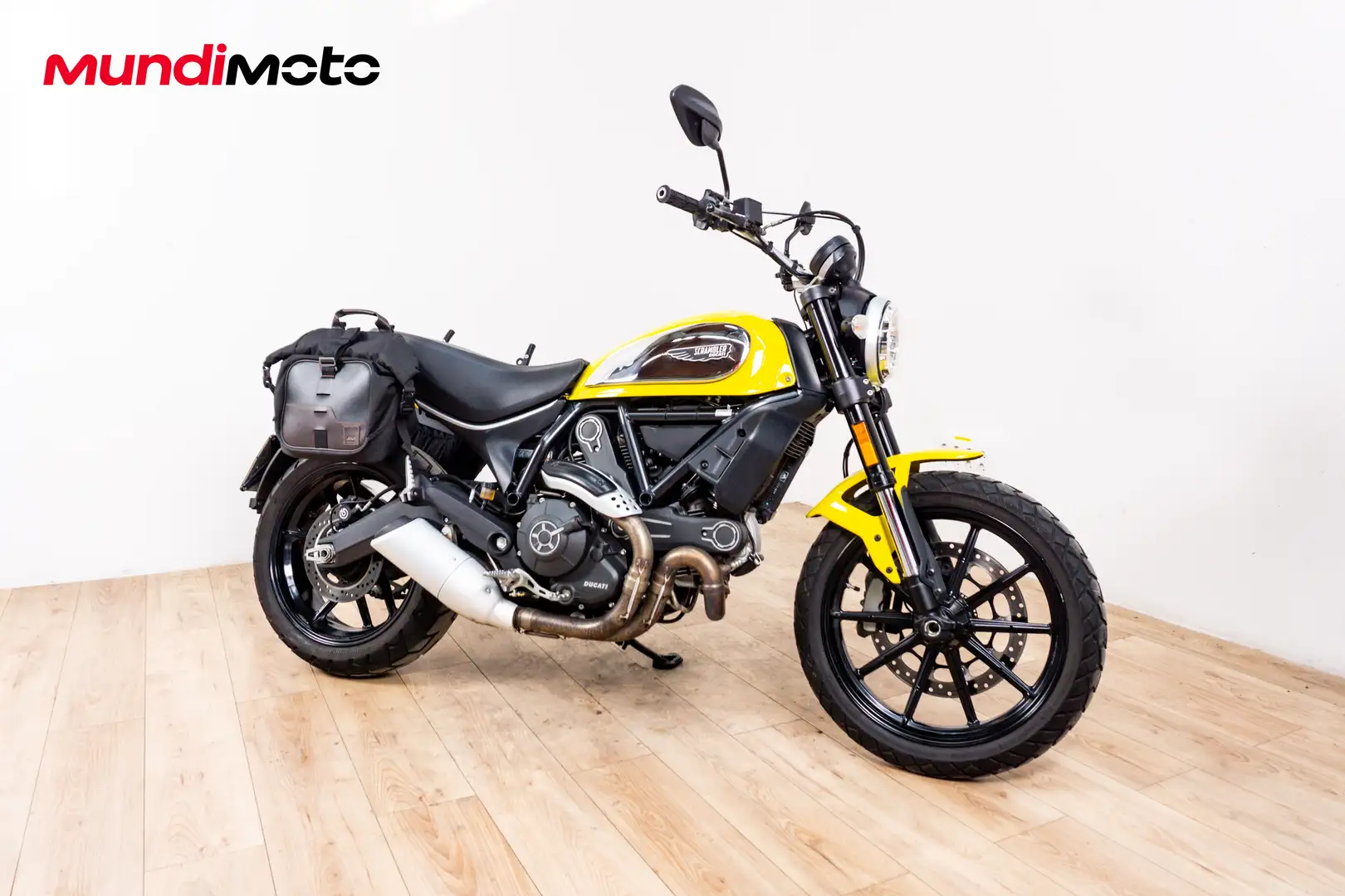 Ducati Scrambler - 2
