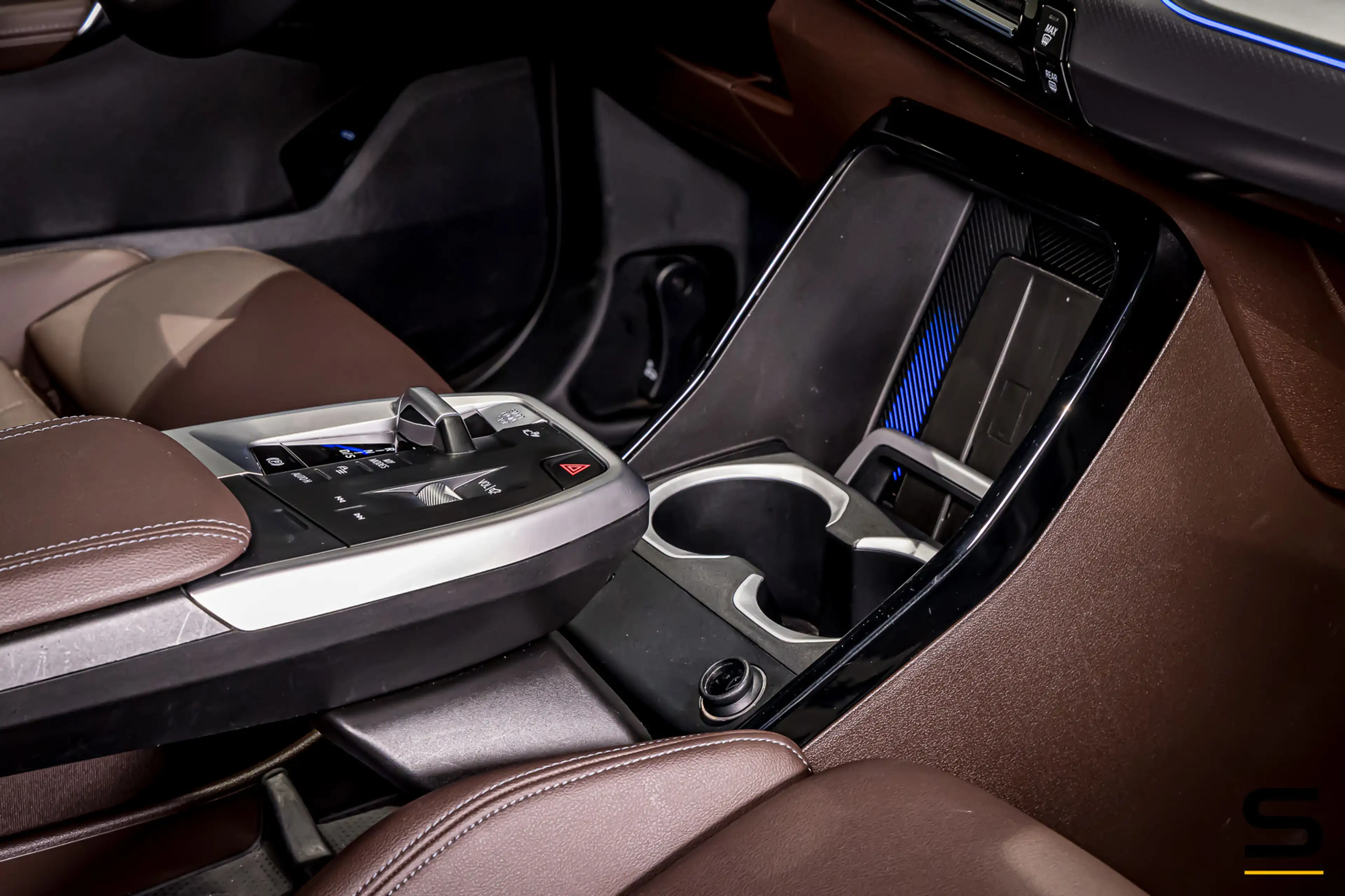 BMW X1 XDrive25e|M-sport|ShadowLine|LED|Comfort Access|1e — photo 24