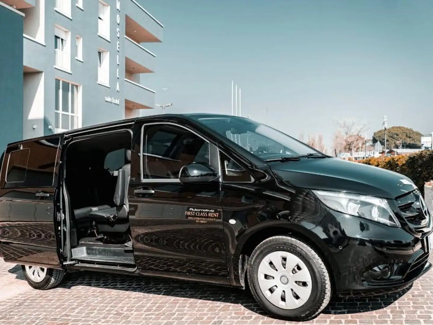 Mercedes-Benz Vito Schwarz - 2