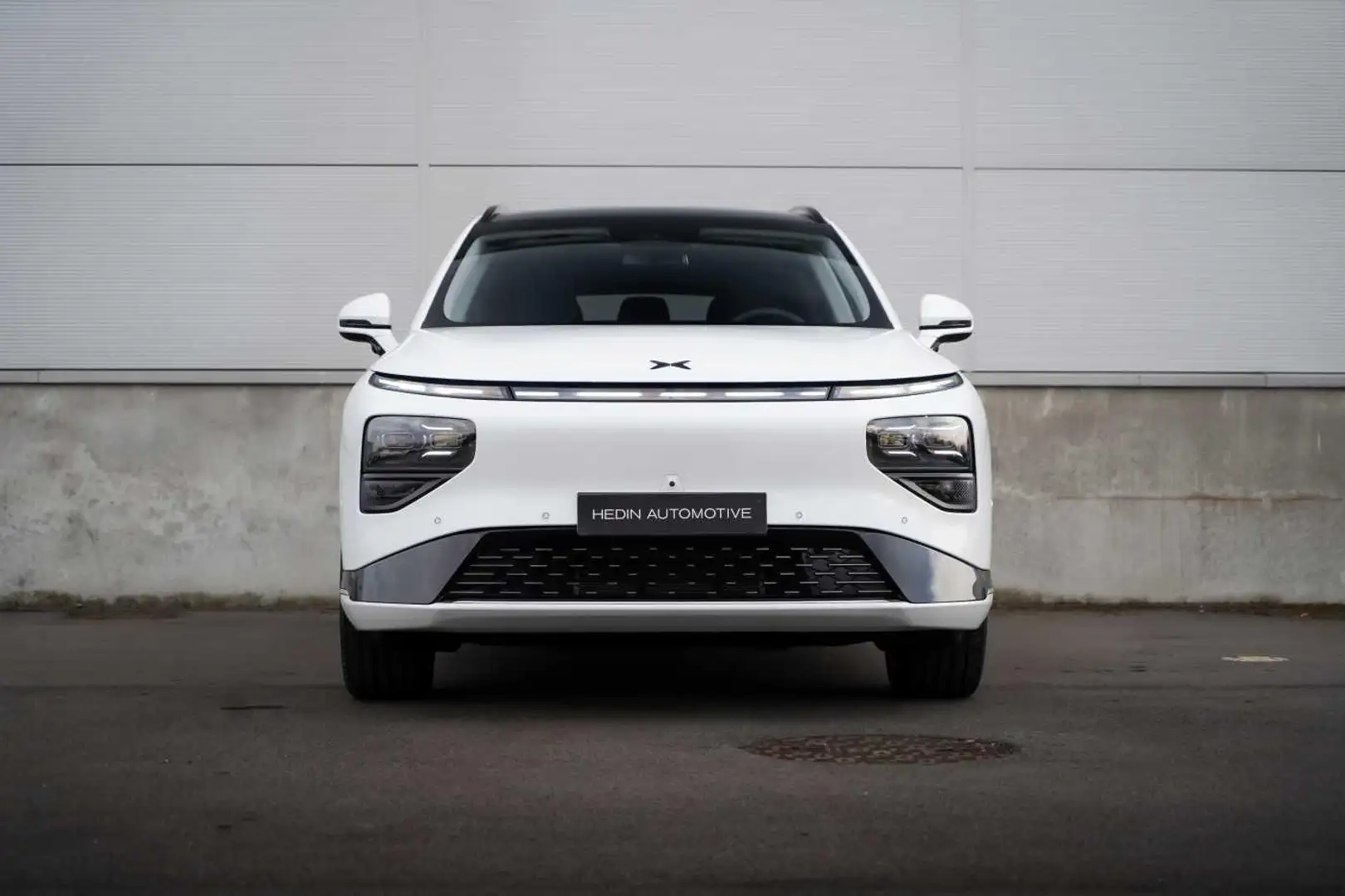 Xpeng G9 AWD Performance Launch Edition - 1