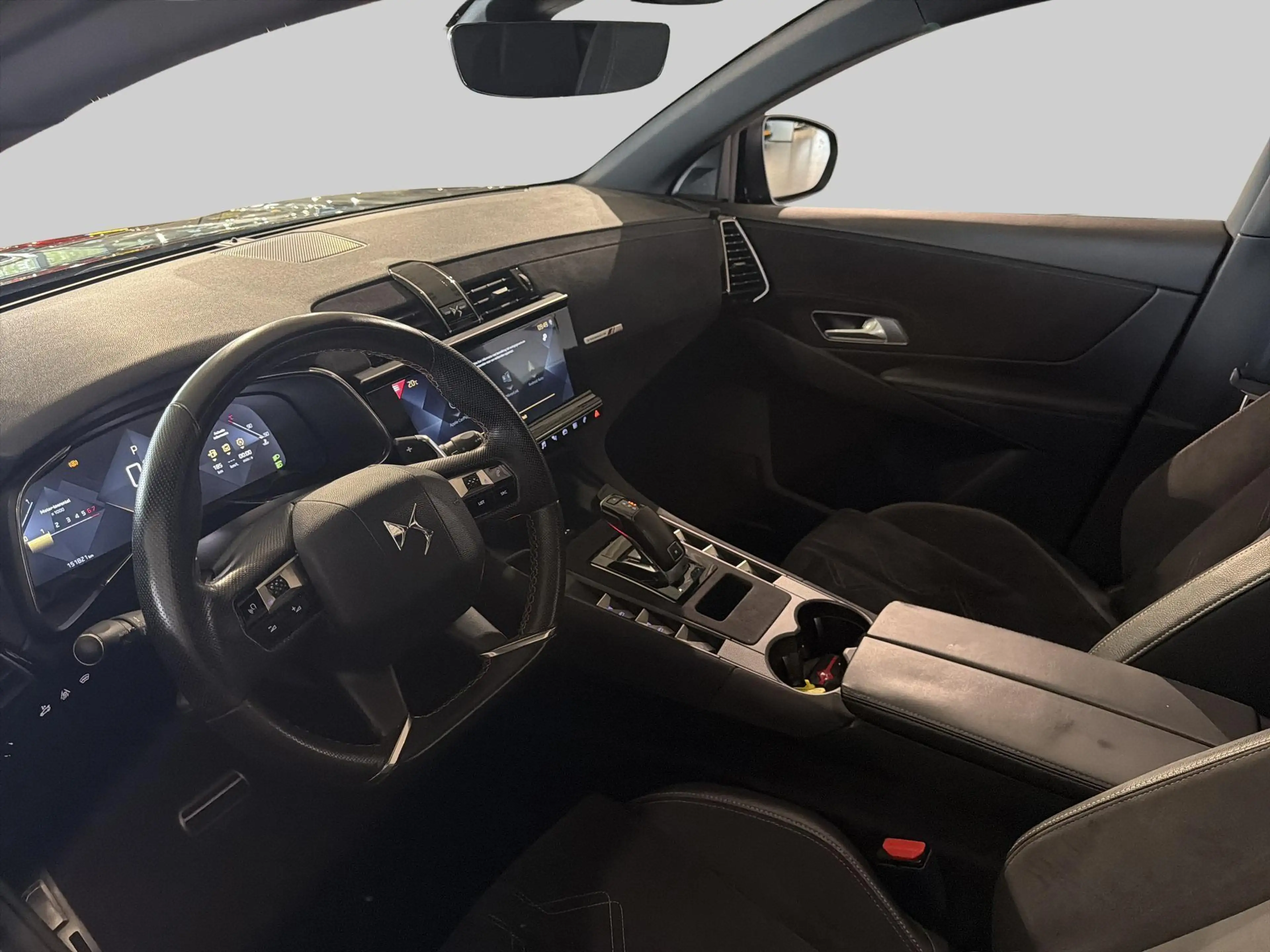 DS Automobiles DS 7 Crossback 1.6 PureTech Performance Line | Achteruitrijcamera — photo 4
