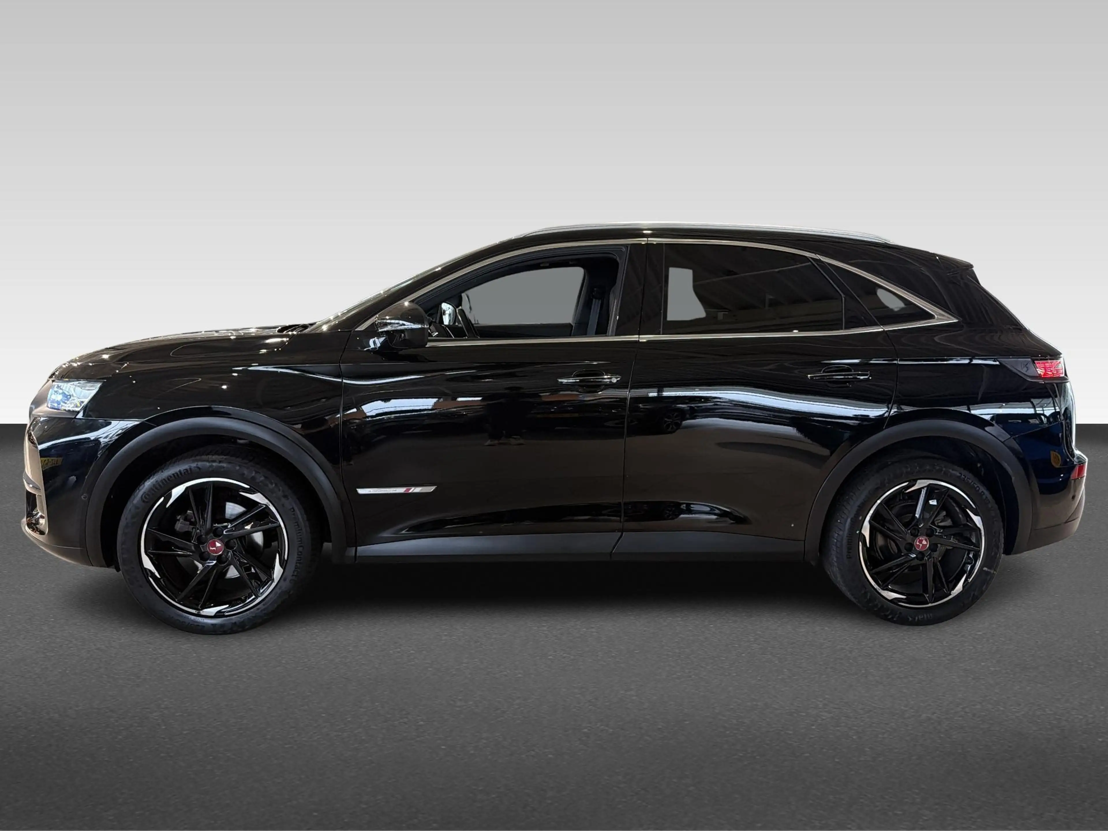 DS Automobiles DS 7 Crossback 1.6 PureTech Performance Line | Achteruitrijcamera — photo 2