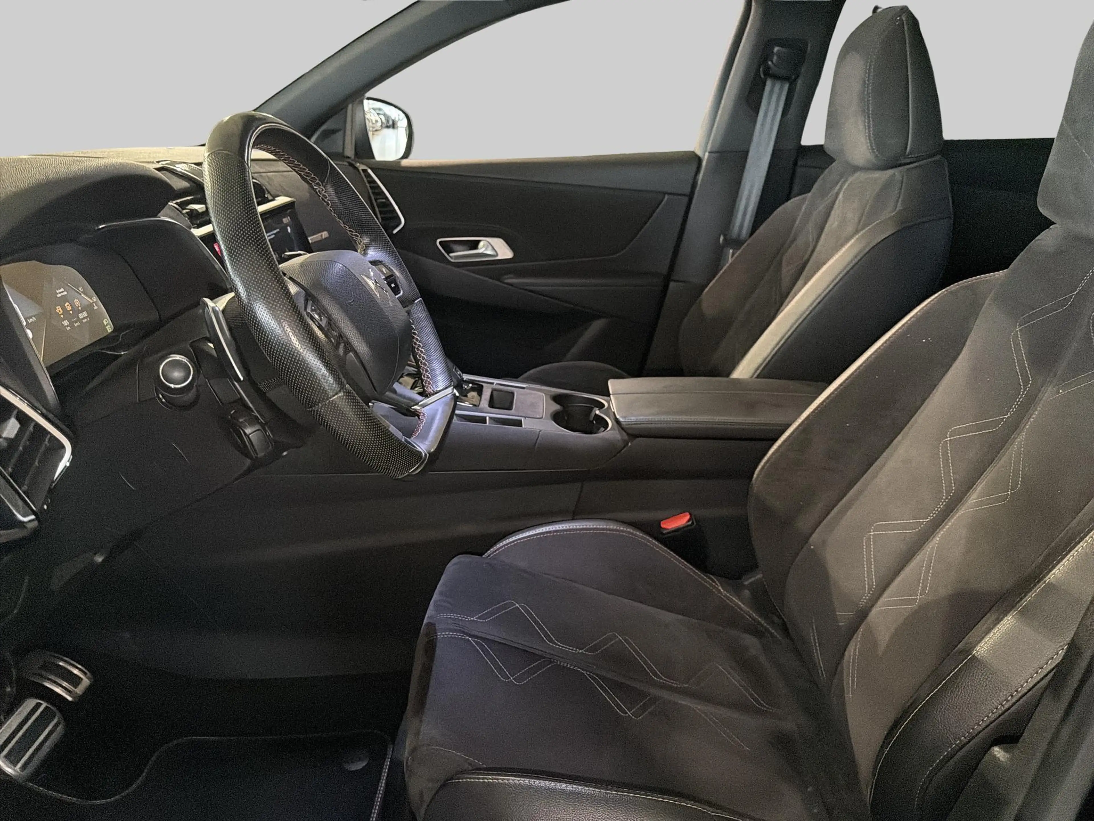 DS Automobiles DS 7 Crossback 1.6 PureTech Performance Line | Achteruitrijcamera — photo 12