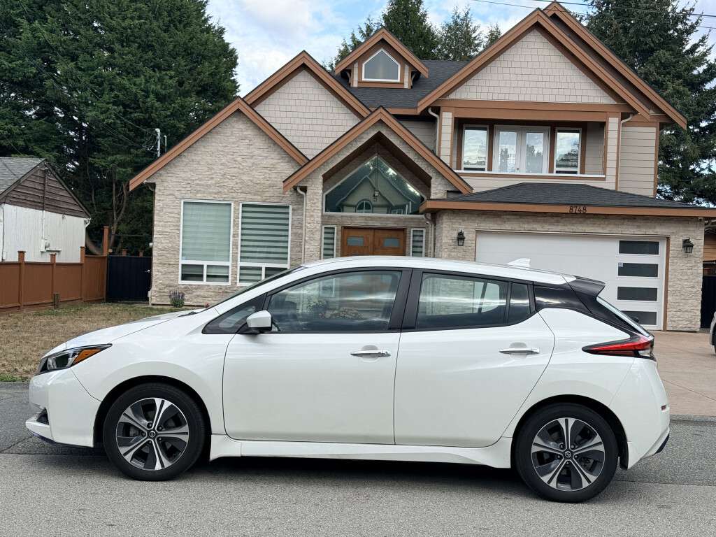 2021 Nissan Leaf SV PLUS — снимка 1