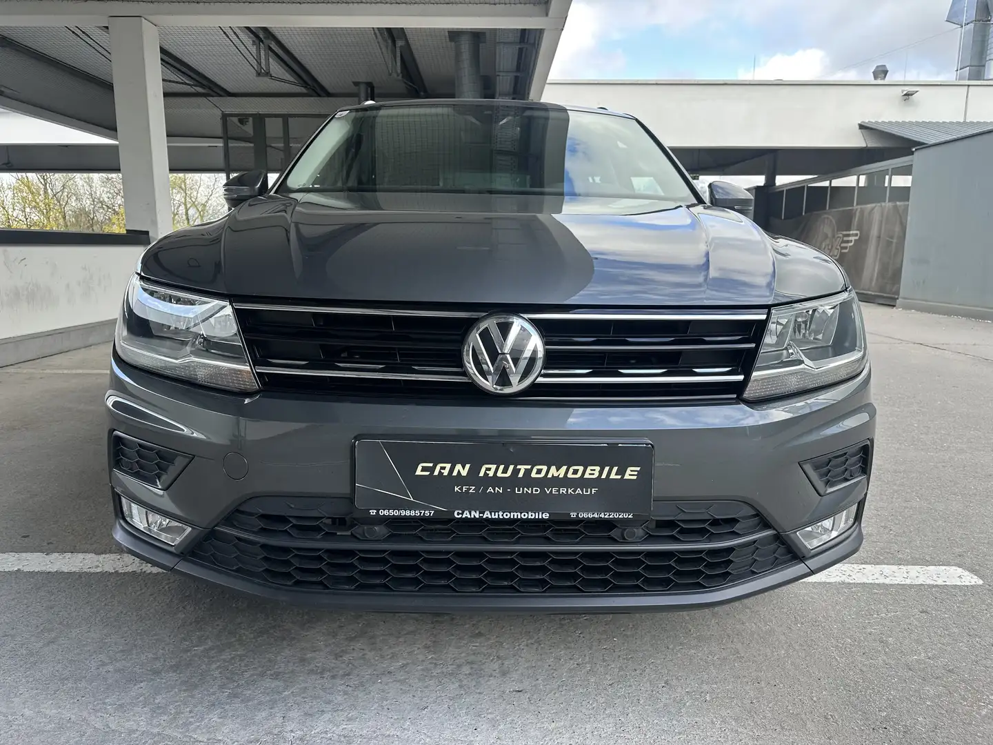 Volkswagen Tiguan Comfortline BMT/Start-Stopp Grau - 1